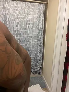 Snapshot of StandOnthatboy chatting on October 2025 01:08:02 AM StandOnthatboy online show from October 2025 01:08:02 AM