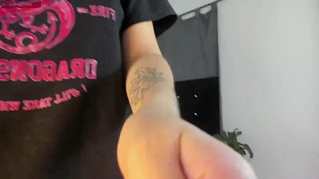 NicoleFletcher online show from October 2025 07:20:02 AM