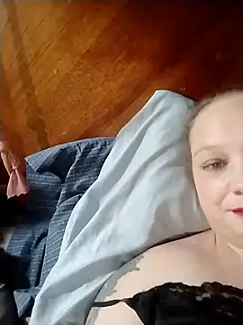 kellyjean0217 online show from October 2025 03:35:02 PM