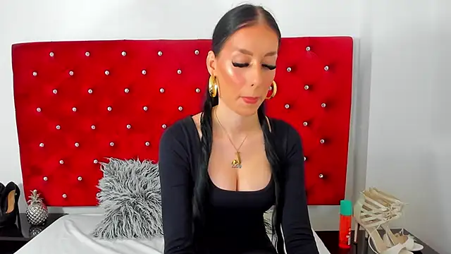 Snapshot of PleasureJasmine chatting on October 2025 07:52:02 AM PleasureJasmine online show from October 2025 07:52:02 AM