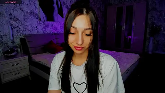 sheillawood online show from October 2025 12:44:02 AM