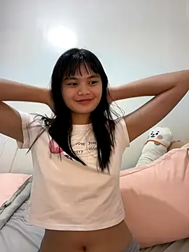 Snapshot of DriveMeCrazy18 chatting on October 2025 06:36:01 PM DriveMeCrazy18 online show from October 2025 06:36:01 PM