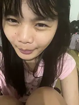 Snapshot of DriveMeCrazy18 chatting on October 2025 05:34:01 PM DriveMeCrazy18 online show from October 2025 05:34:01 PM