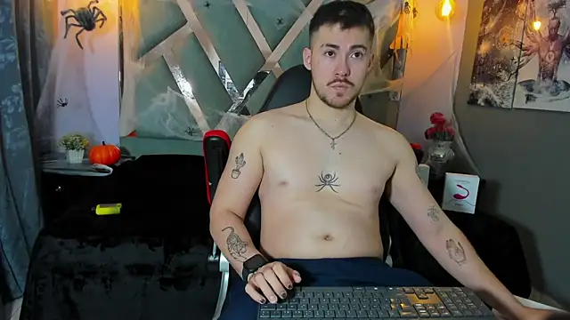 BrunoWalkerr online show from October 2025 11:42:01 AM