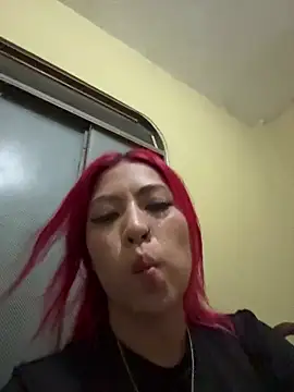 Scarlett fiire online show from November 2025 04:28:02 AM