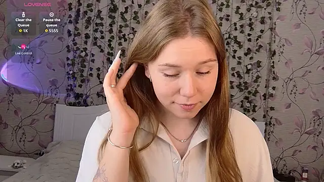  influensii  online show from October 2025 05:07:01 AM