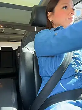 Snapshot of Mrs_MrLove chatting on November 2025 07:05:02 PM Mrs MrLove online show from November 2025 07:05:02 PM