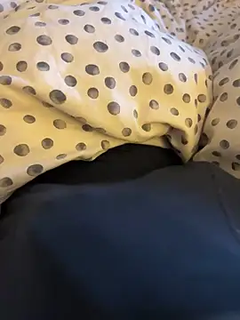 Snapshot of K13XXXX chatting on November 2025 03:55:01 PM K13XXXX online show from November 2025 03:55:01 PM