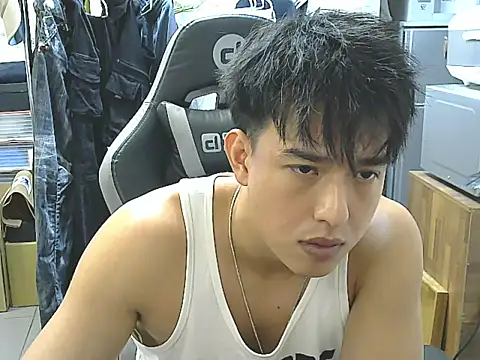 hunterXhan online show from September 2025 07:24:02 AM