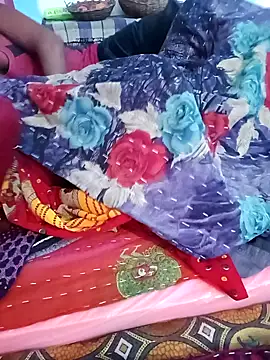 Snapshot of Sonabhabhi96 chatting on October 2025 07:32:01 PM Sonabhabhi96 online show from October 2025 07:32:01 PM