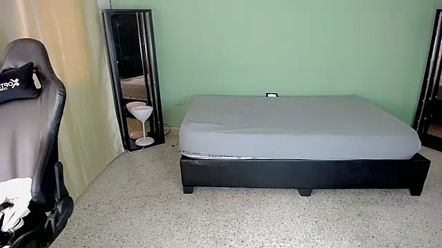 Snapshot of Stein_ chatting on October 2025 01:53:01 PM Stein online show from October 2025 01:53:01 PM