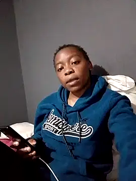 Snapshot of sexyhotchic93 chatting on November 2025 06:40:02 PM sexyhotchic93 online show from November 2025 06:40:02 PM