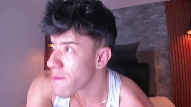 MaxCooper1 online show from September 2025 07:47:02 PM