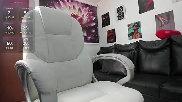 lycoris 19 online show from September 2025 09:19:01 PM