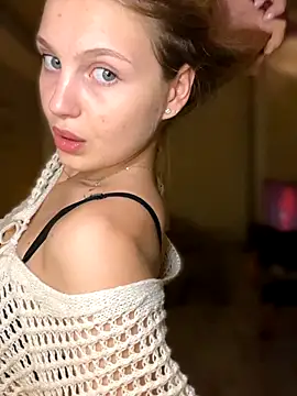 Emaline Fane online show from October 2025 05:11:02 PM