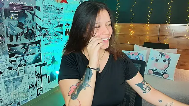 hanna kimura online show from September 2025 07:51:02 PM