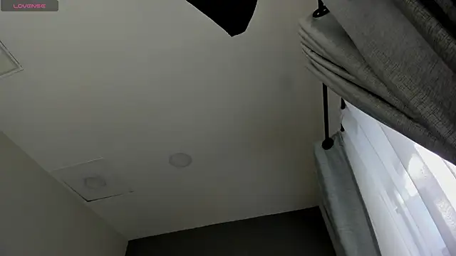 Vela jade online show from October 2025 07:36:02 PM