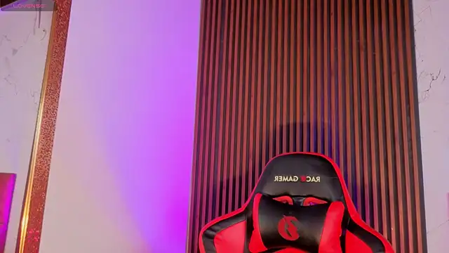 SpicyDemons online show from October 2025 04:41:02 AM