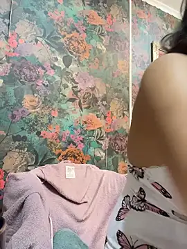 Snapshot of kiaradevil chatting on November 2025 08:24:01 AM kiaradevil online show from November 2025 08:24:01 AM