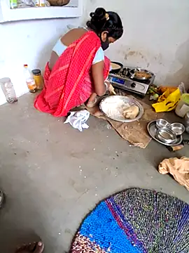 RAYI Queen 3 online show from October 2025 03:10:01 AM