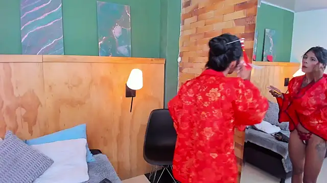 Snapshot of milavega_ chatting on October 2025 02:19:01 PM milavega online show from October 2025 02:19:01 PM