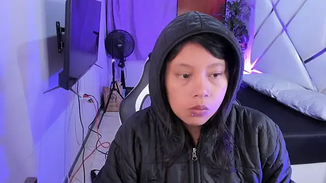 Snapshot of Dulce_Pettit chatting on October 2025 12:13:02 PM Dulce Pettit online show from October 2025 12:13:02 PM