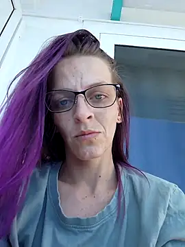 Snapshot of amymatthews92 chatting on October 2025 05:02:02 PM amymatthews92 online show from October 2025 05:02:02 PM