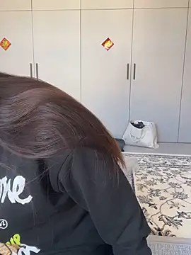 xiaomei-11 online show from November 2025 02:10:01 AM