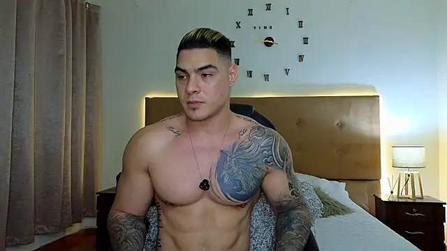 Snapshot of Steven_Velez chatting on October 2025 12:35:01 AM Steven Velez online show from October 2025 12:35:01 AM