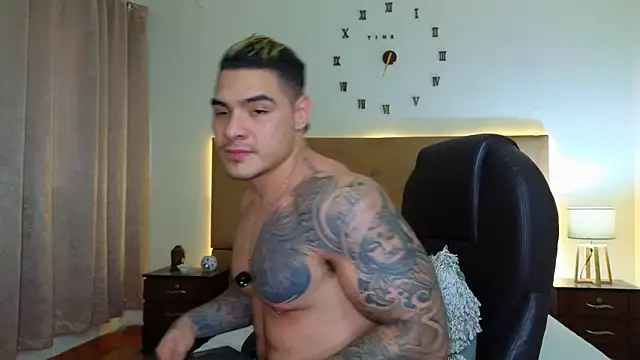 Snapshot of Steven_Velez chatting on November 2025 11:23:02 AM Steven Velez online show from November 2025 11:23:02 AM