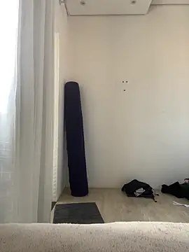 Snapshot of mayconroque chatting on December 2025 05:19:02 PM mayconroque online show from December 2025 05:19:02 PM