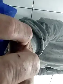 Snapshot of Pilantra12345 chatting on October 2025 10:09:02 PM Pilantra12345 online show from October 2025 10:09:02 PM