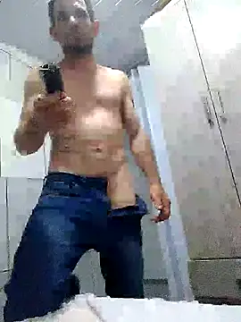 Snapshot of Pilantra12345 chatting on October 2025 07:42:02 PM Pilantra12345 online show from October 2025 07:42:02 PM