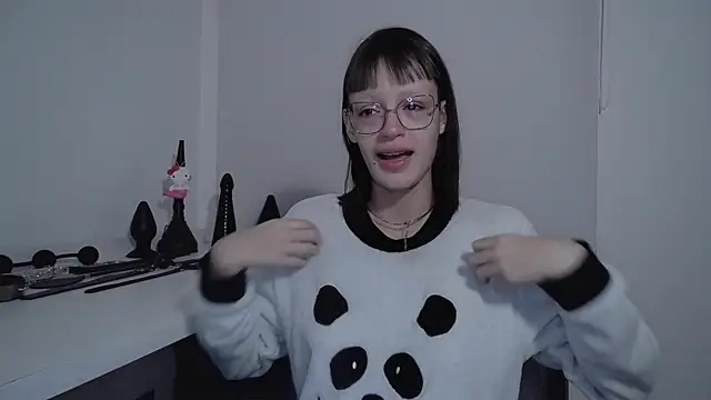 Snapshot of nina_kink chatting on October 2025 07:42:02 AM nina kink online show from October 2025 07:42:02 AM