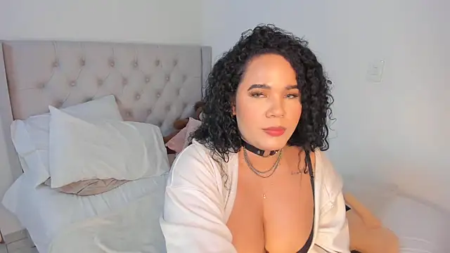 kristal benet online show from January 2025 06:24:01 PM