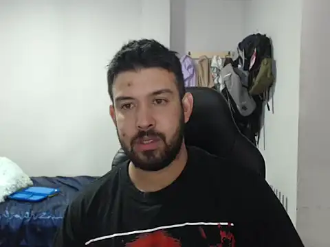 Axel11113 online show from October 2025 03:59:01 AM