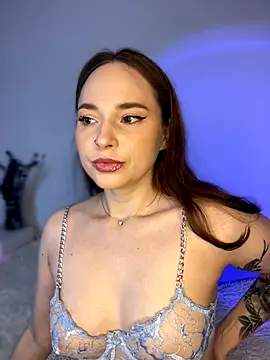 AlexaSpark  online show from September 2025 05:01:02 PM