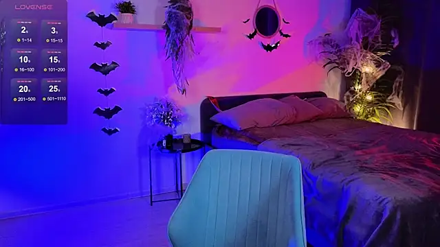 Ashley Glen online show from October 2025 08:26:01 AM