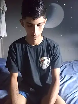 Snapshot of God_Eros_23cm chatting on September 2025 03:39:02 AM God Eros 23cm online show from September 2025 03:39:02 AM