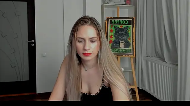 Snapshot of Peachie99 chatting on October 2025 09:44:01 PM Peachie99 online show from October 2025 09:44:01 PM