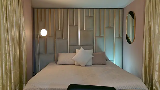 Snapshot of AgathaKondo_ chatting on November 2025 09:13:02 PM AgathaKondo online show from November 2025 09:13:02 PM