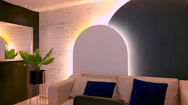 Snapshot of AgathaKondo_ chatting on November 2025 08:40:02 PM AgathaKondo online show from November 2025 08:40:02 PM