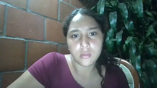 Snapshot of AnaisVelvet11 chatting on October 2025 01:17:02 AM AnaisVelvet11 online show from October 2025 01:17:02 AM