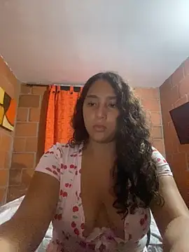 Snapshot of AnaisVelvet11 chatting on October 2025 12:22:01 AM AnaisVelvet11 online show from October 2025 12:22:01 AM