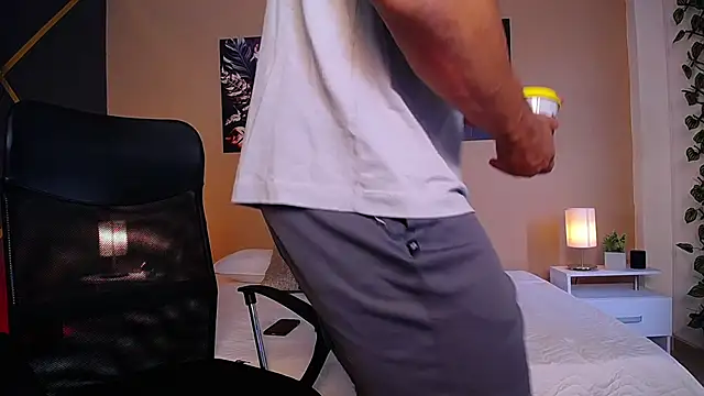 ChristopherBlack  online show from September 2025 01:16:01 PM