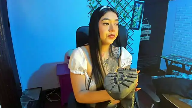 Snapshot of Keyla_Cutte chatting on October 2025 02:48:02 AM Keyla Cutte online show from October 2025 02:48:02 AM