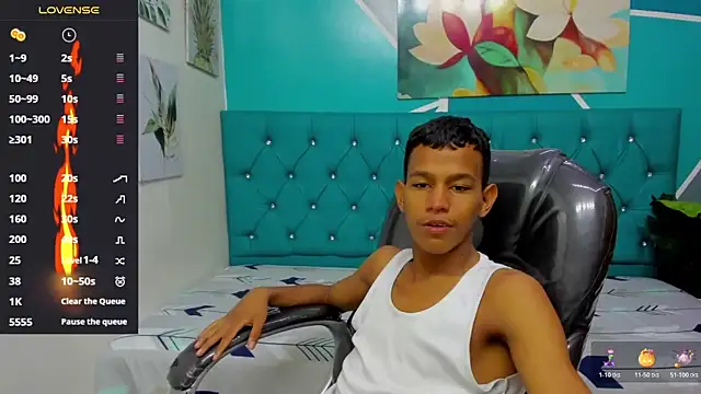 Snapshot of Rory_castro chatting on November 2025 10:45:02 PM Rory castro online show from November 2025 10:45:02 PM