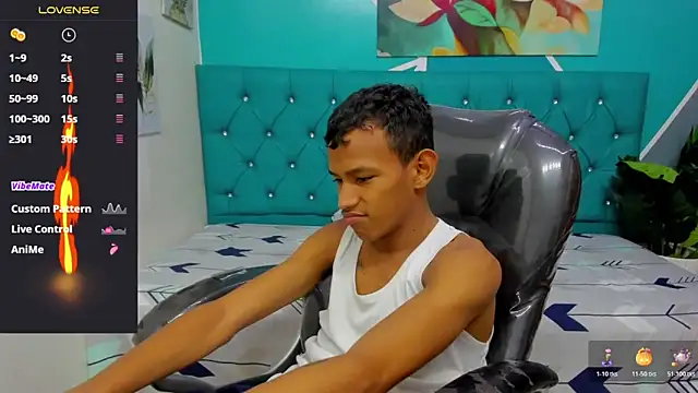 Snapshot of Rory_castro chatting on November 2025 10:21:01 PM Rory castro online show from November 2025 10:21:01 PM