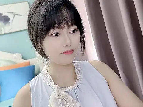 Snapshot of sarah111 chatting on October 2025 02:39:02 AM sarah111 online show from October 2025 02:39:02 AM