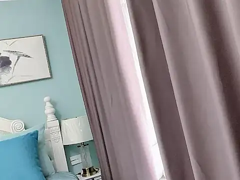 Snapshot of sarah111 chatting on October 2025 02:42:02 AM sarah111 online show from October 2025 02:42:02 AM